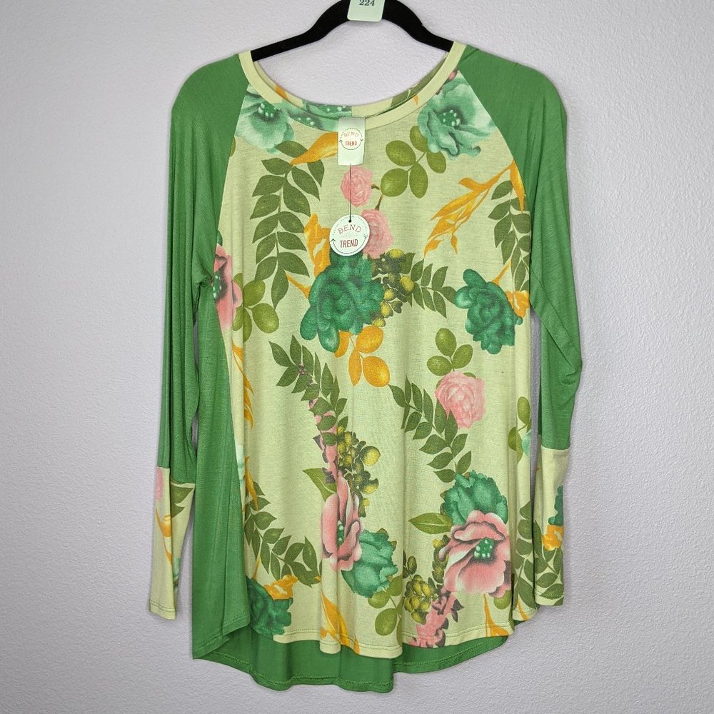 Floral Shirt with Solid Sleeves, Sz Med